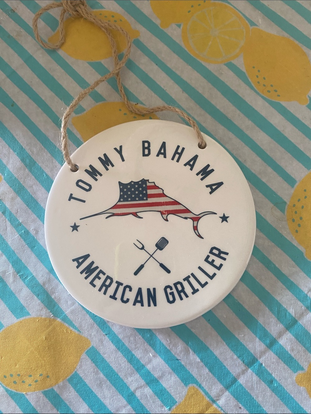 Tommy Bahama American Griller Decor Sign. New